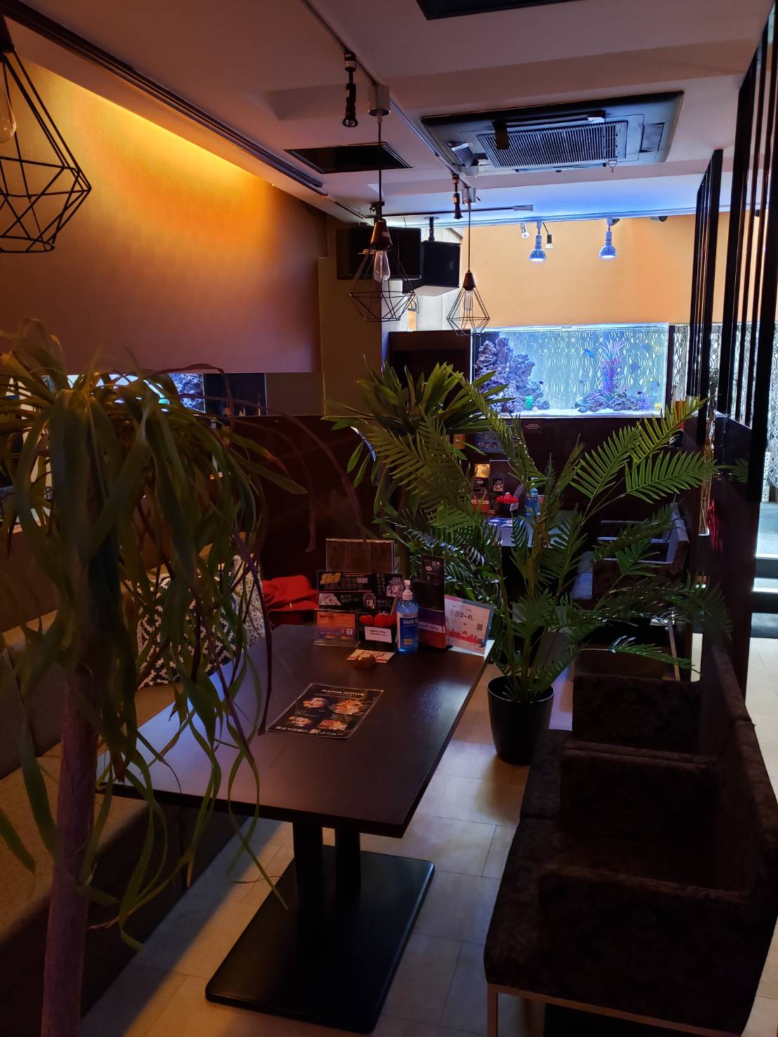 お洒落なアクアリウムのお店 ファーストアクアリウム株式会社│熊本 アクアリウム水槽の販売・メンテナンス