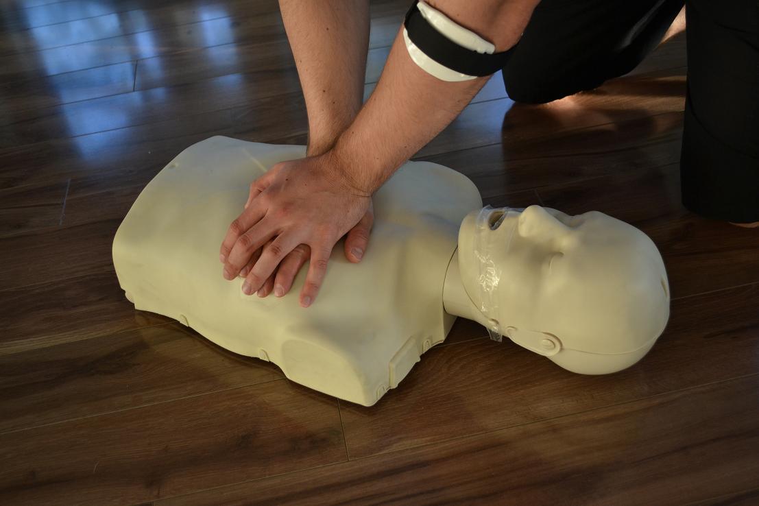 CPR performed on 35year old after drowning ordeal Kelowna First Aid