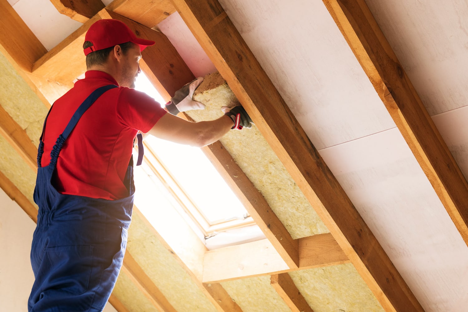 How Much Insulation Do I Need? [Homeowners Guide]