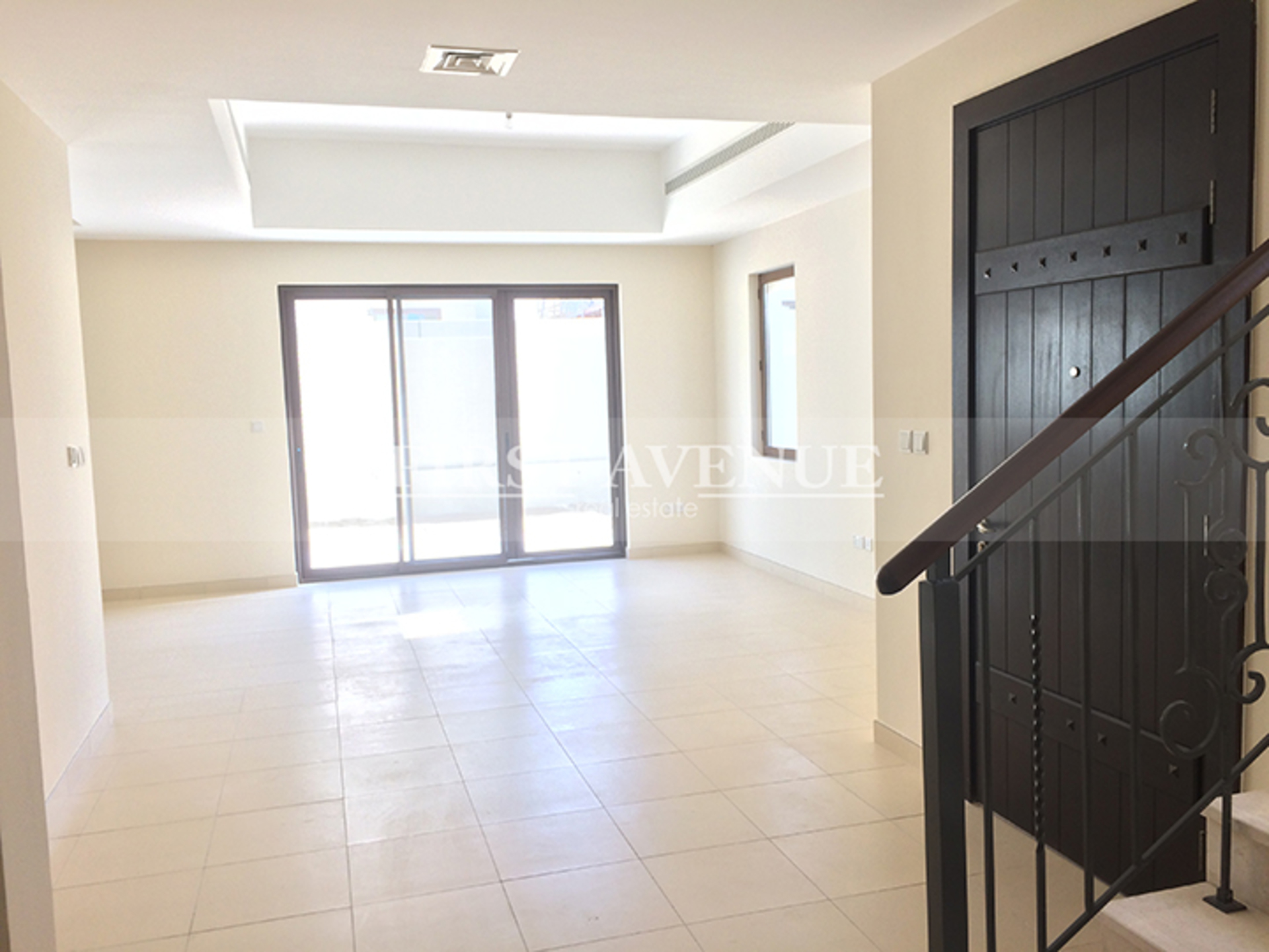 Type 2E Single Row Mira 5 for Sale First Avenue Real Estate