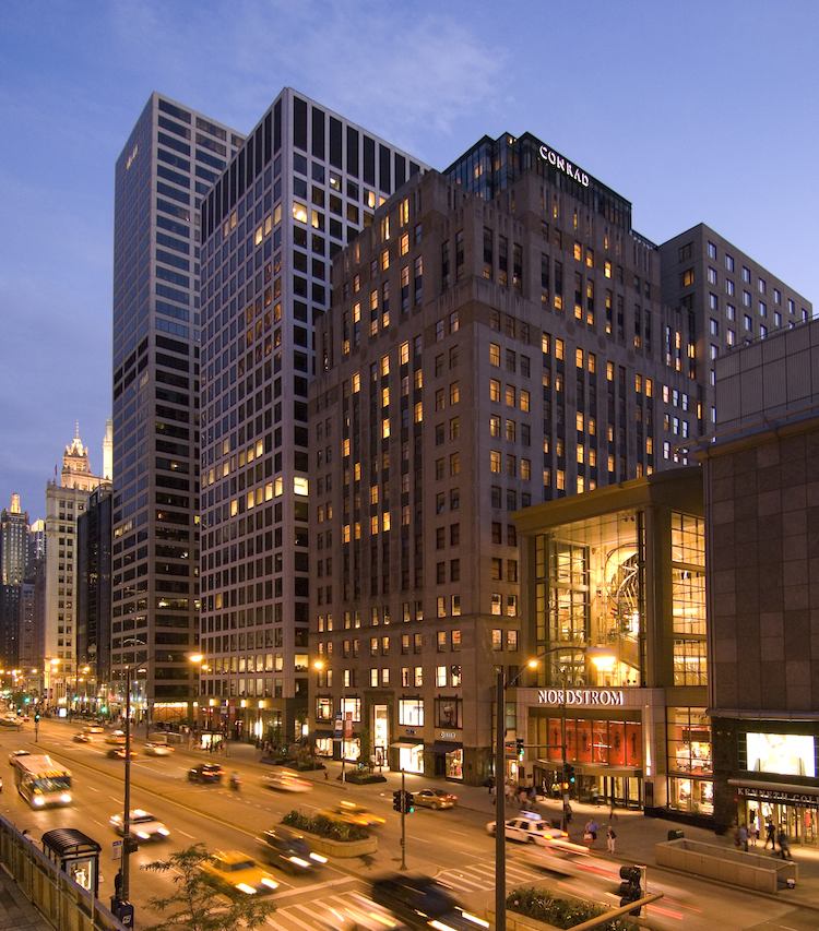 THE CONRAD HOTELL I CHICAGO First Class Magazine
