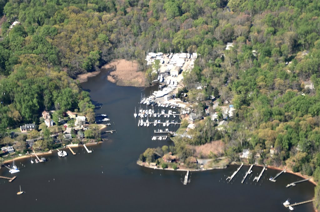 Small Business Funding in Herald Harbor, Maryland First Down Funding