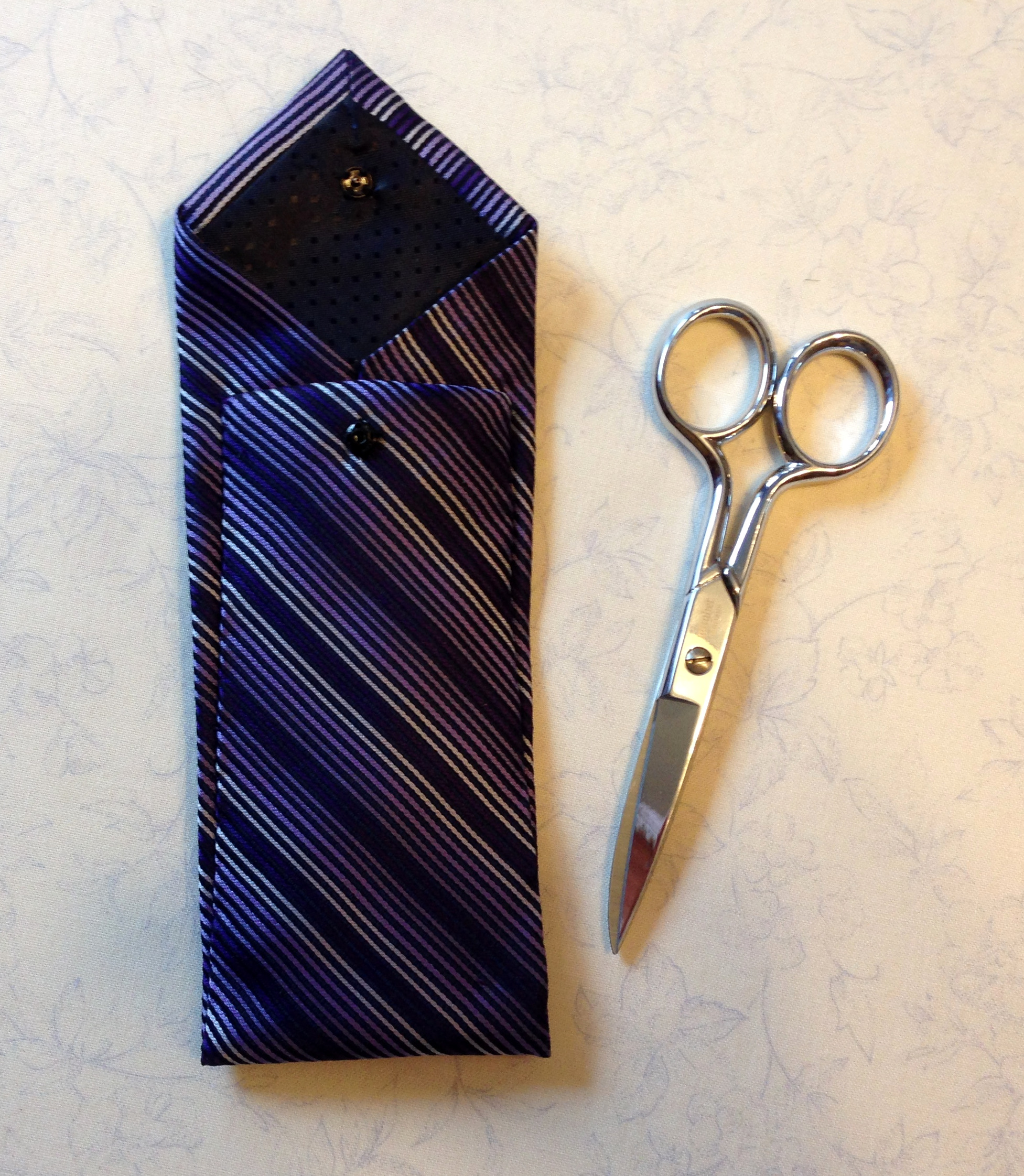 Tutorial Necktie Notions Case » First Light Designs