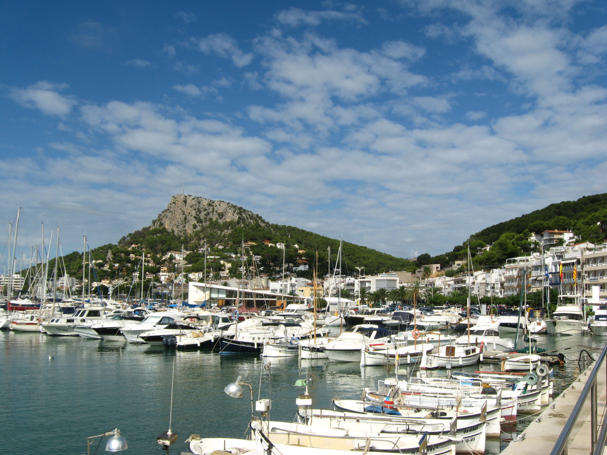 retail space for sale in l´Estartit Costa Brava