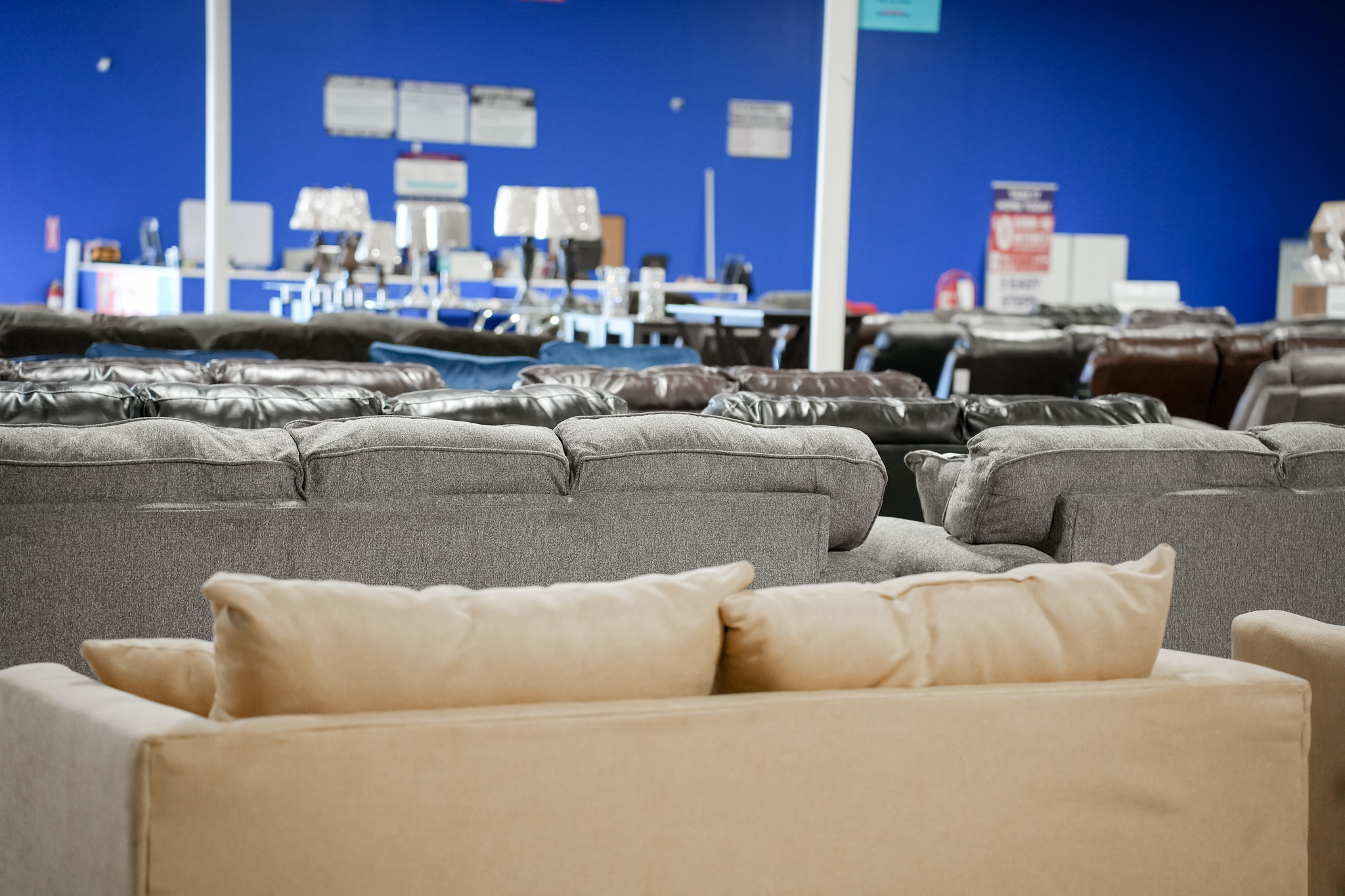 American Freight Furniture & Mattress First Peak Construction