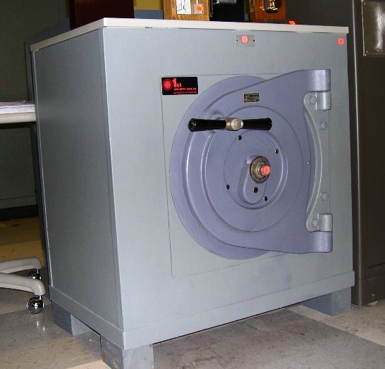 39 Mosler First Security Safe Company