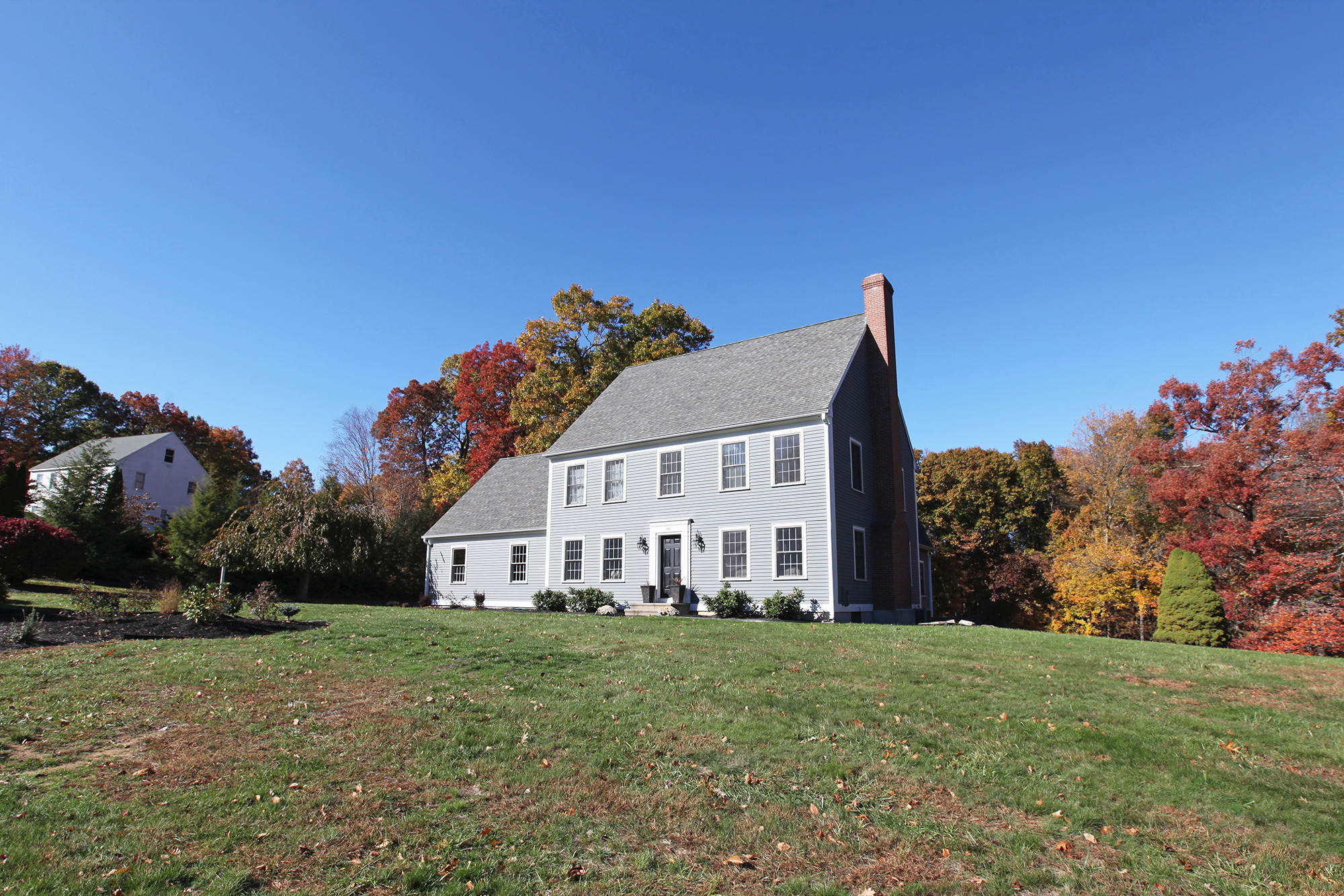 William Raveis First Town Real Estate 1 5 6 B r o a d S t , W i n d s