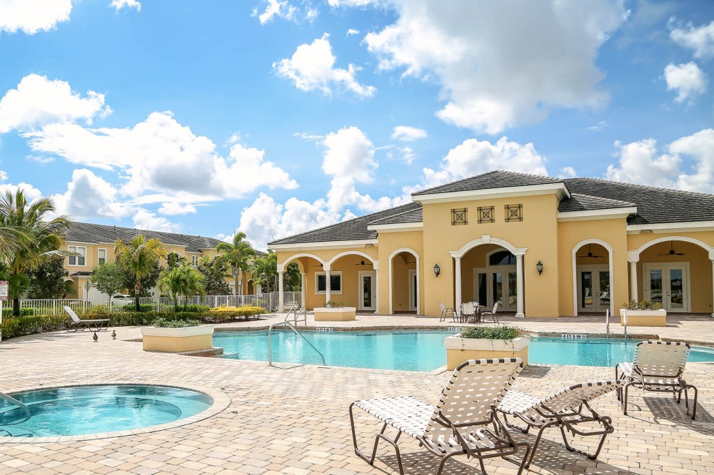 St. Andrews Park Villa Homes FirstWalk