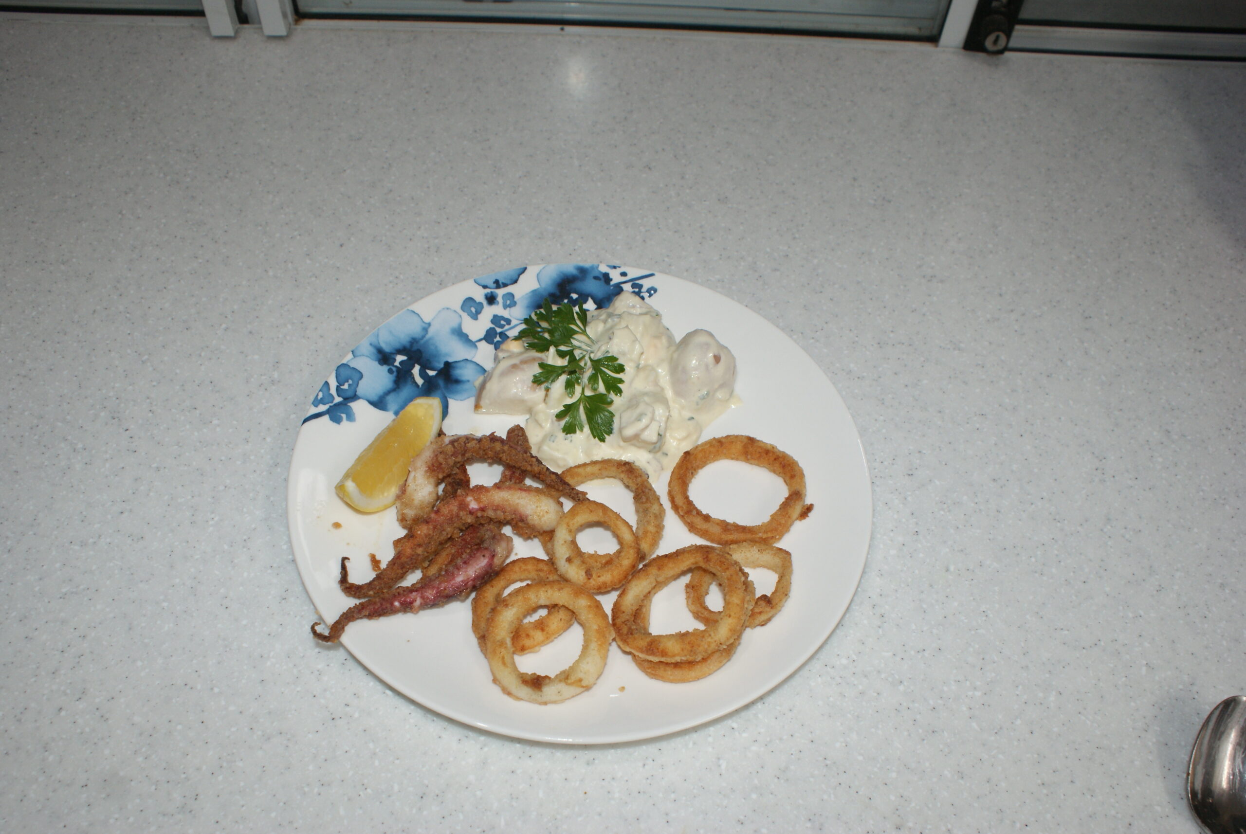 Simple Salt & Pepper Calamari nonfiddley squiddley By Anthony Davies Fish & Boat Magazine