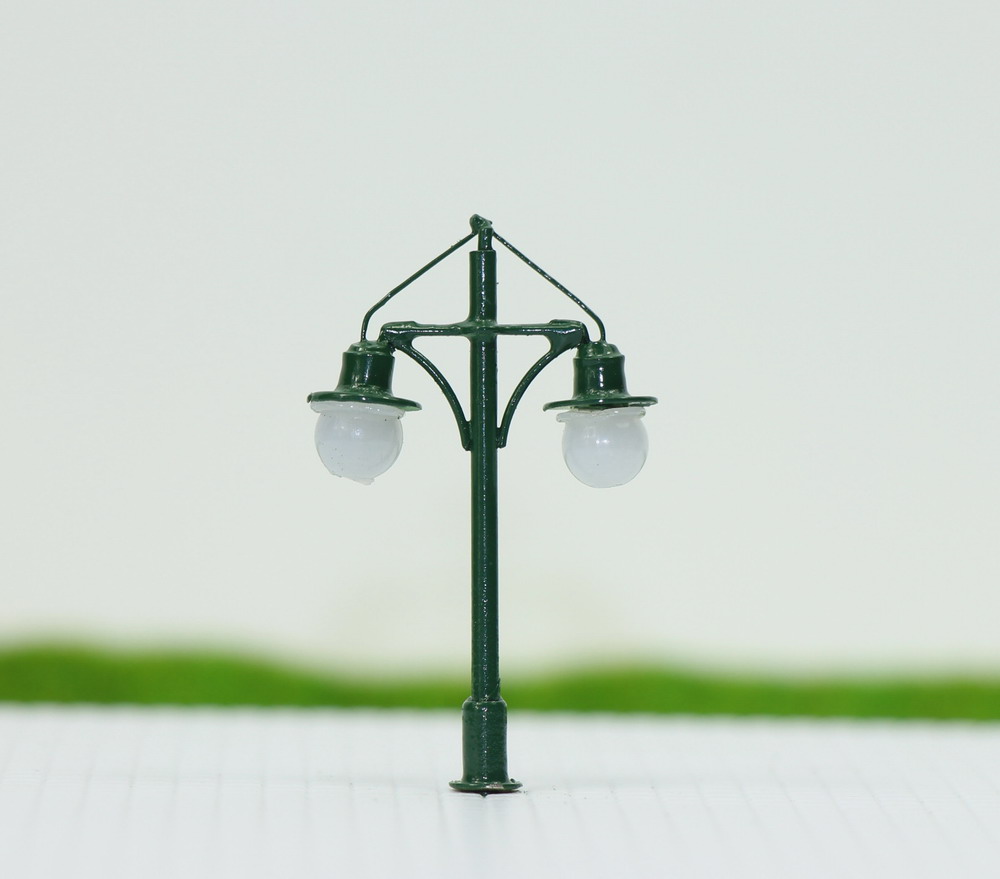 L039N 10pcs Model Railway Lamppost lamps Street Lights N Scale 12V NEW