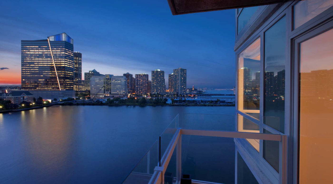 Crystal Point Fisher