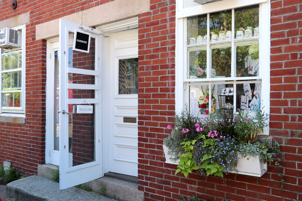 Gift & Box Nantucket Fisher Real Estate Nantucket