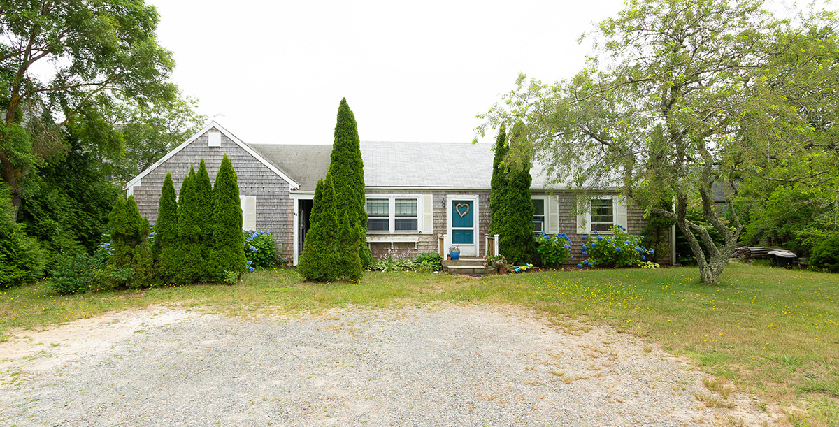 Mid Island 6 Surfside Drive Fisher Real Estate Nantucket