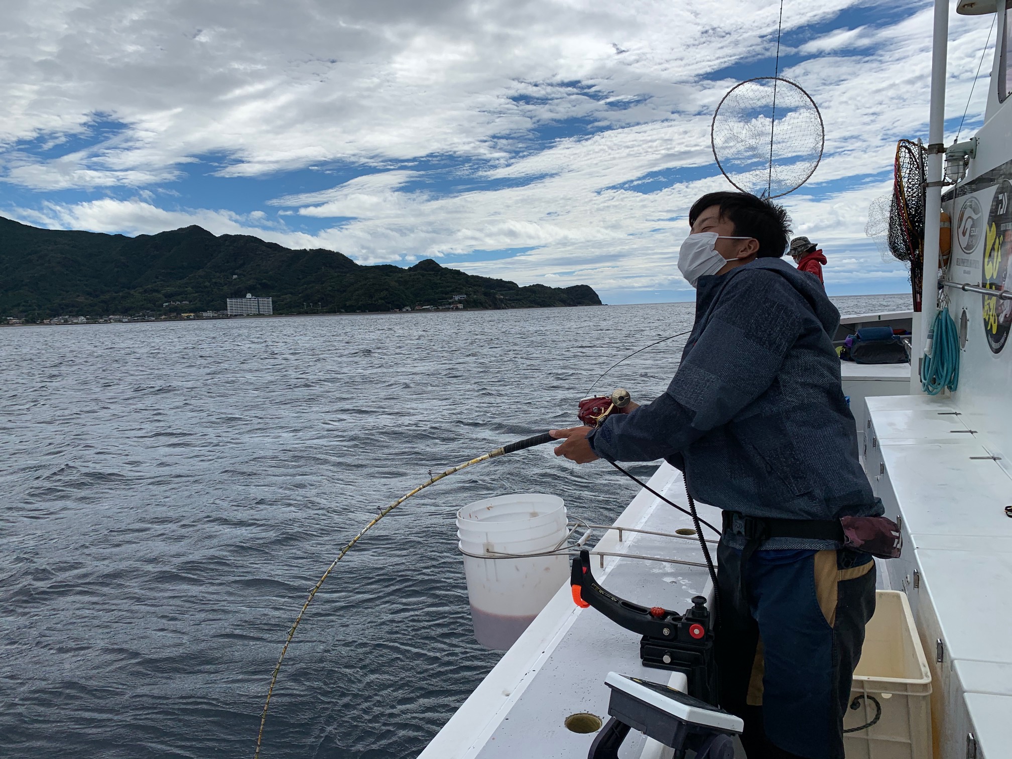 西伊豆土肥沖 秋のコマセ真鯛開幕 ＊土肥港第十八とび島丸 フィッシング遊