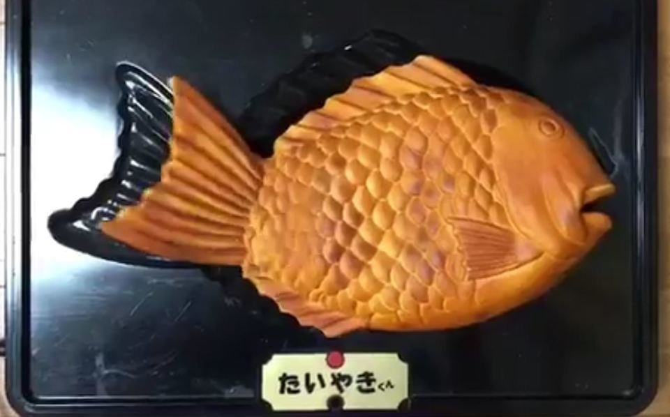 たいやきくんが歌う「泳げ！たいやきくん」が超シュール！あまりのオモシロさにTwitterで話題沸騰！