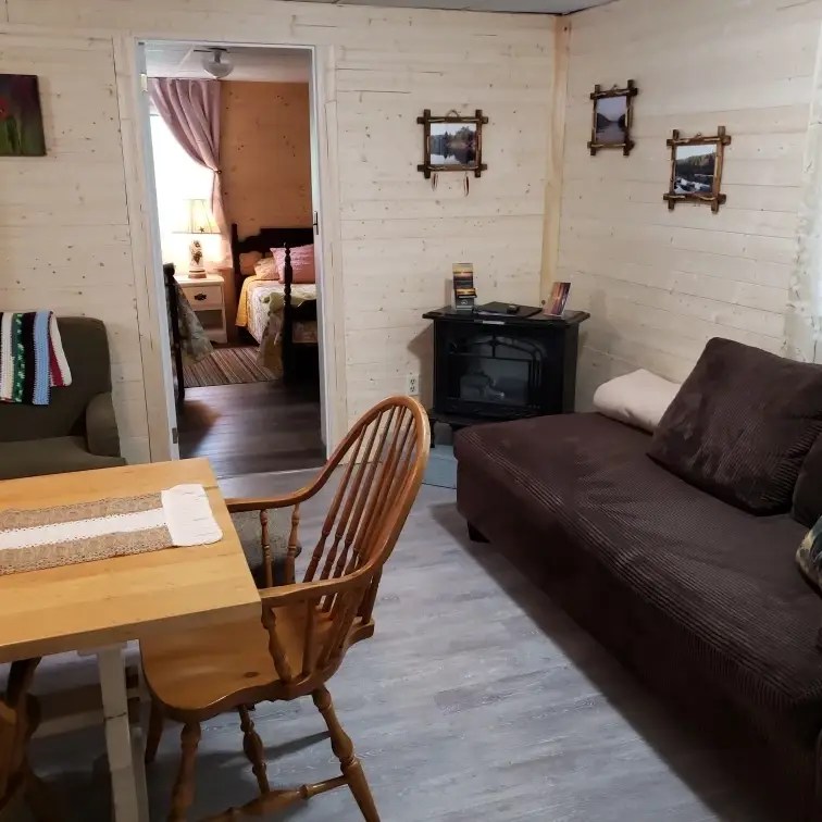 Cabin 4 Noelville Cottages for rent