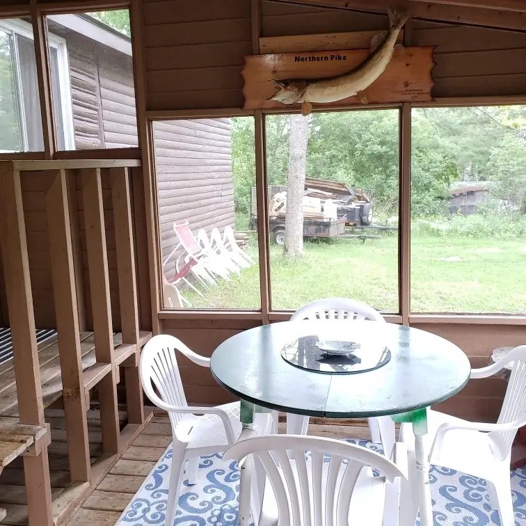 Cabin 4 Noelville Cottages for rent