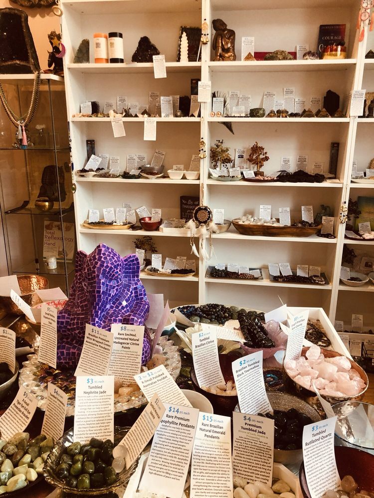 Rocky’s Minerals & Crystals Fishtown District