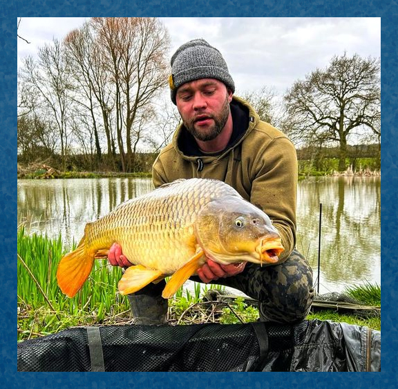 Best Carp Fishing Lakes in Oxfordshire A Guide for Anglers Fishing
