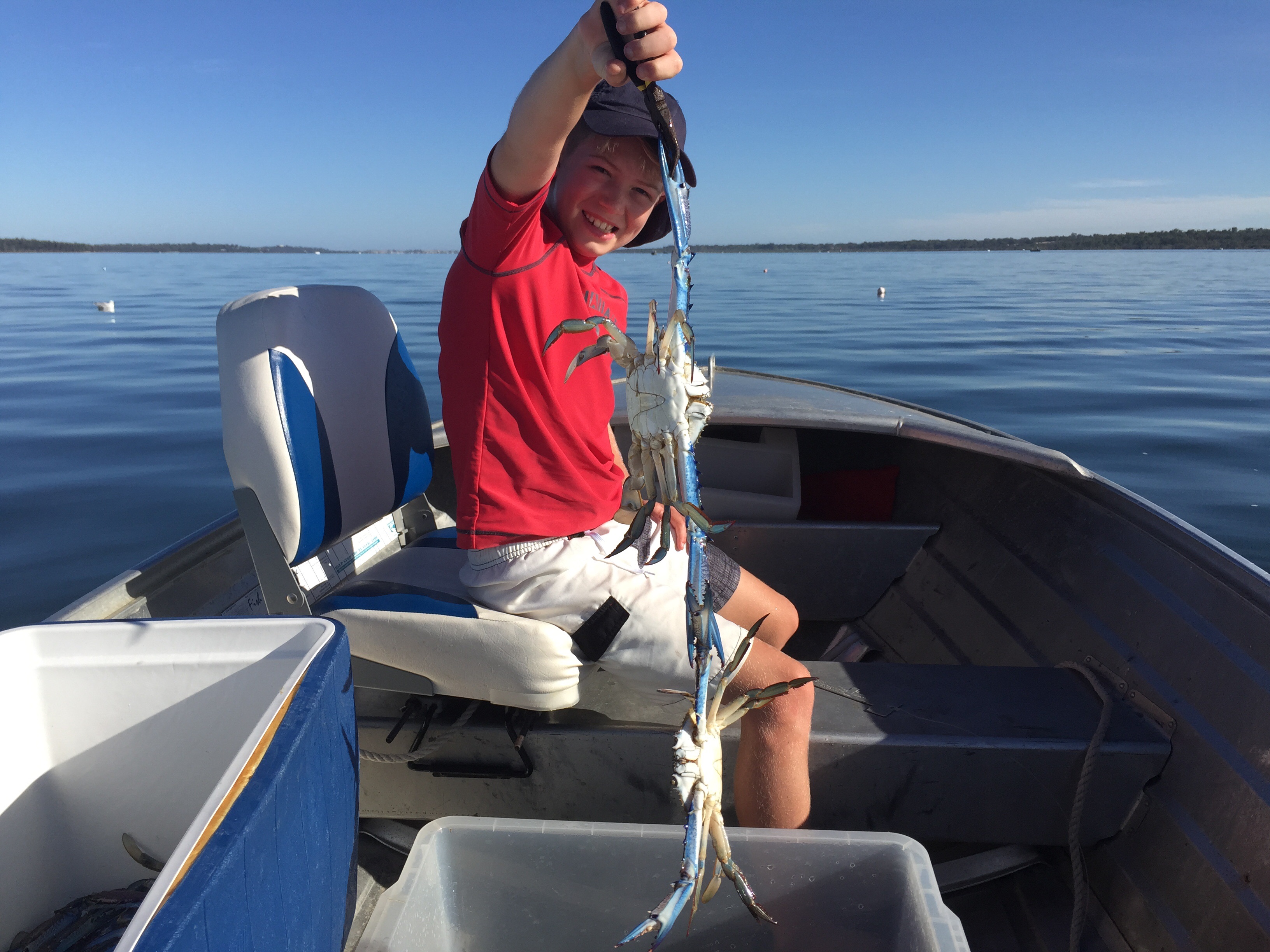 Crabbing Fishing Fishing WA. Fishing Photos & Videos