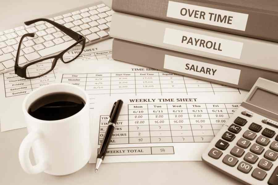 How to Calculate Overtime for Hourly & Salaried Employees