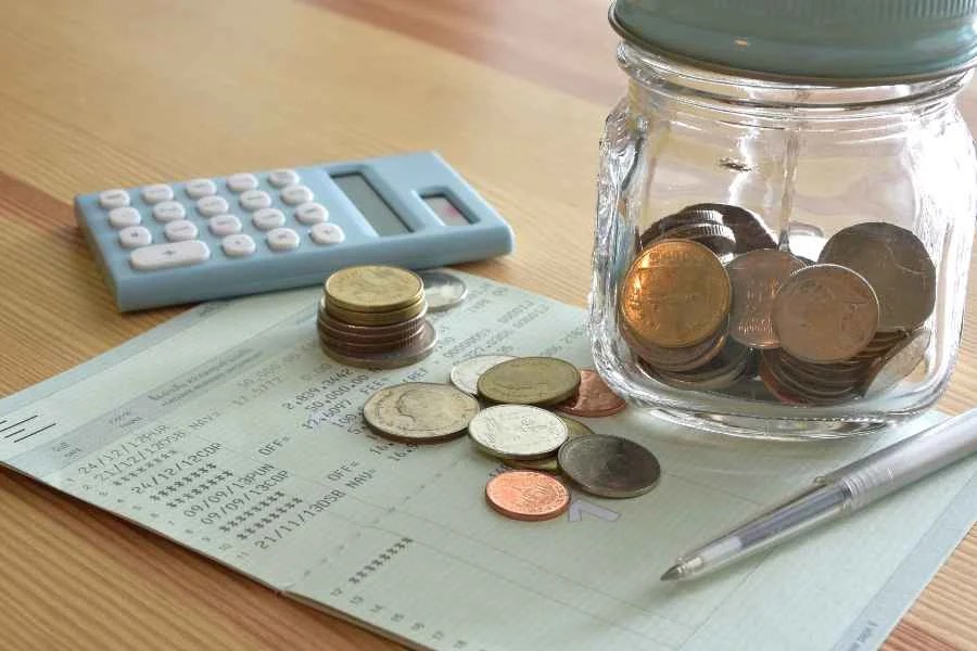 Do You Need a Business Savings Account? 7 Key Benefits