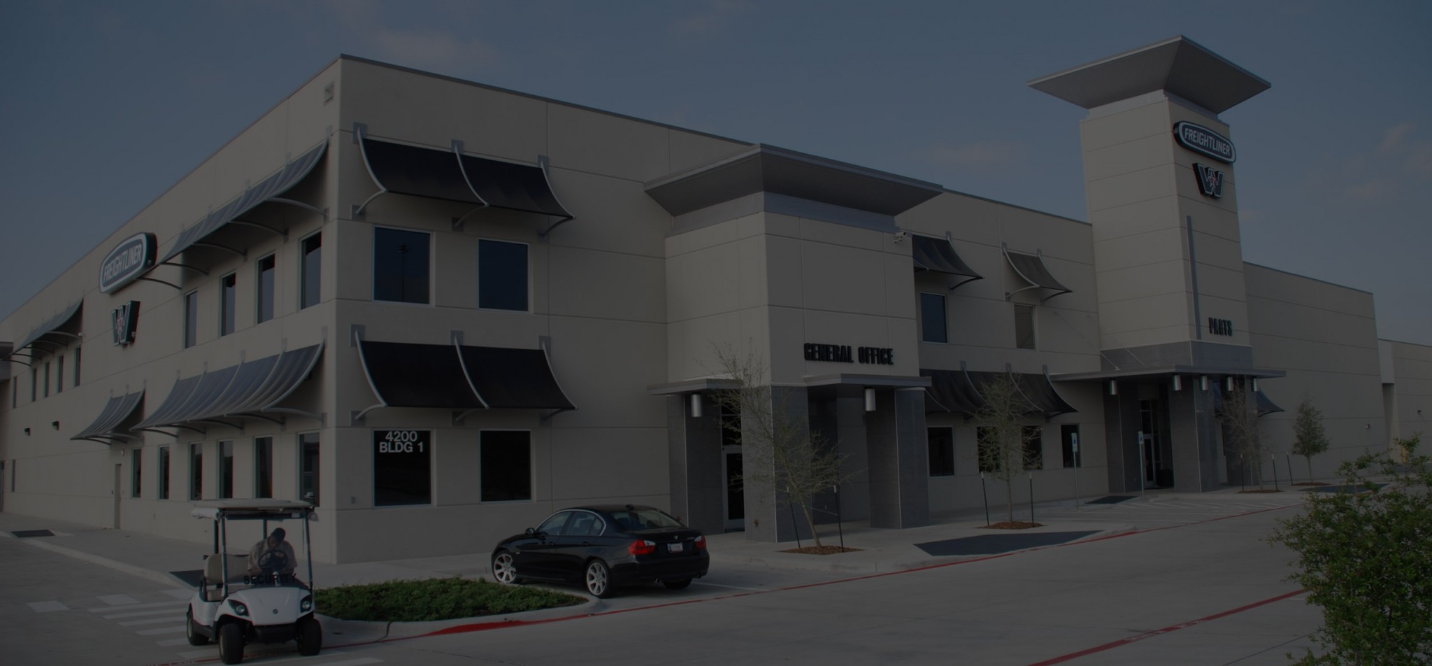 Fitzgerald + Associates ATC Freightliner