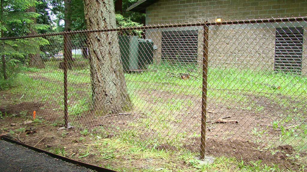 BROWN VINYL CHAIN LINK Fitzpatrick Fence And Rail