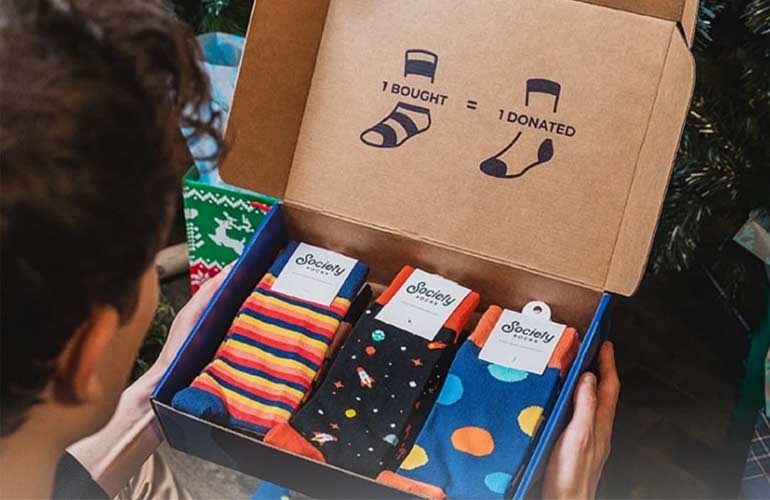 20 Best Sock Subscription Boxes in 2022 (for Men, Women & Kids)