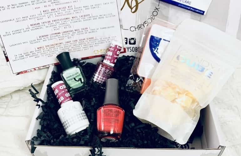 20 Best Nail Polish and Nail Art Subscription Boxes in 2022