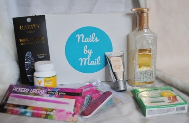 20 Best Nail Polish and Nail Art Subscription Boxes in 2022