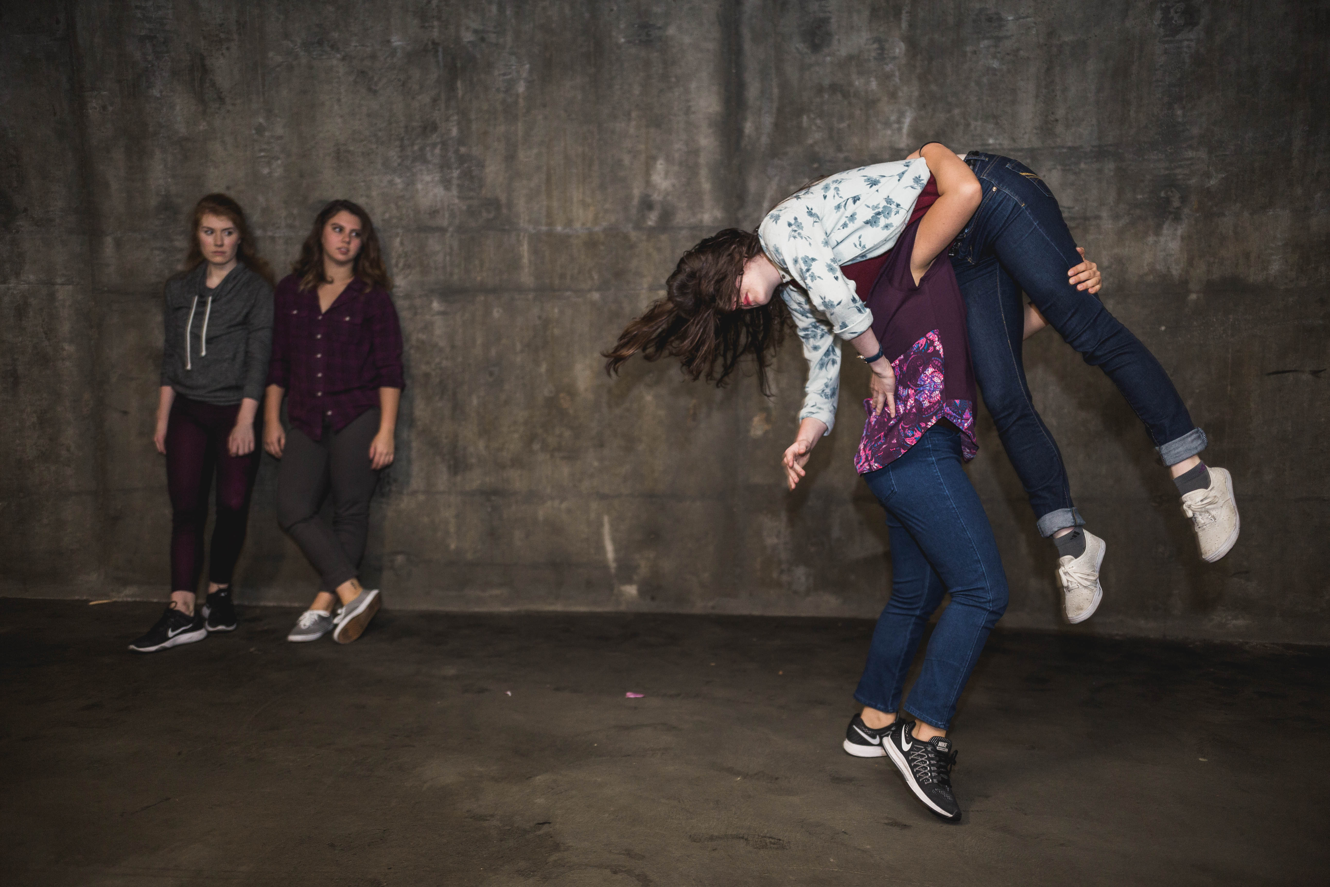 gallery FIVE FEET DANCE (clarissa k. ko)