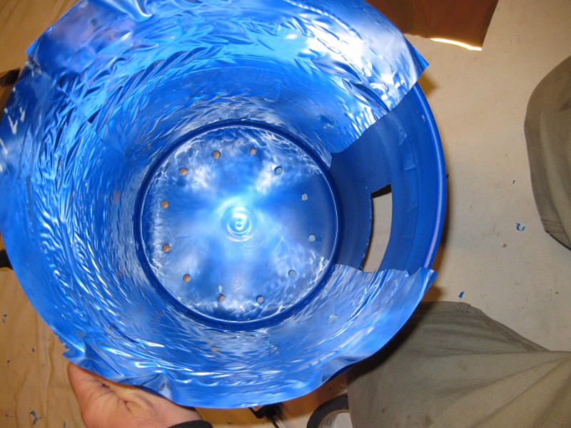 Space Buckets How to grow plants indoors in a bucket Five Gallon Ideas