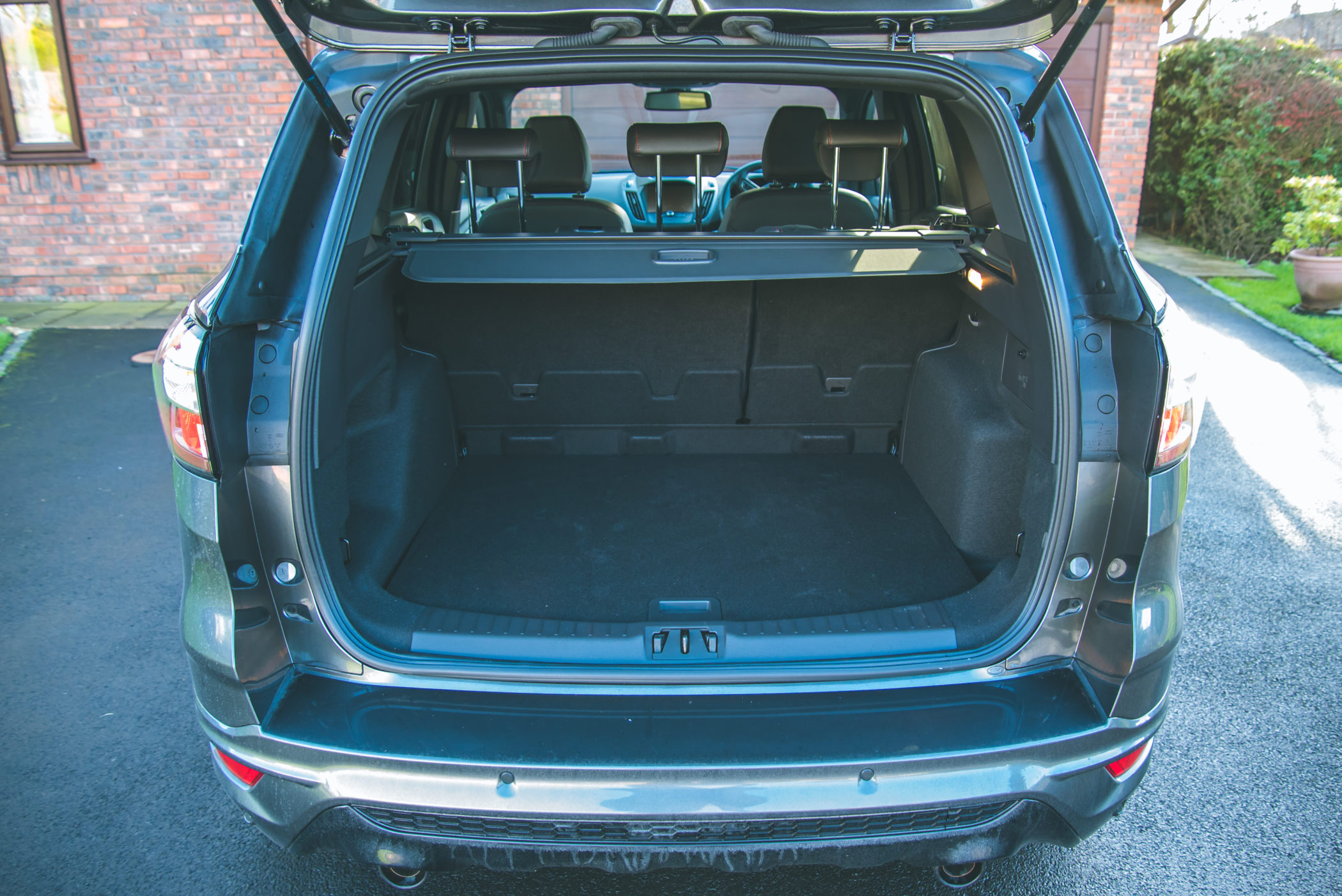 Reviewing the Ford Kuga with Bristol Street Motors Five Little Doves