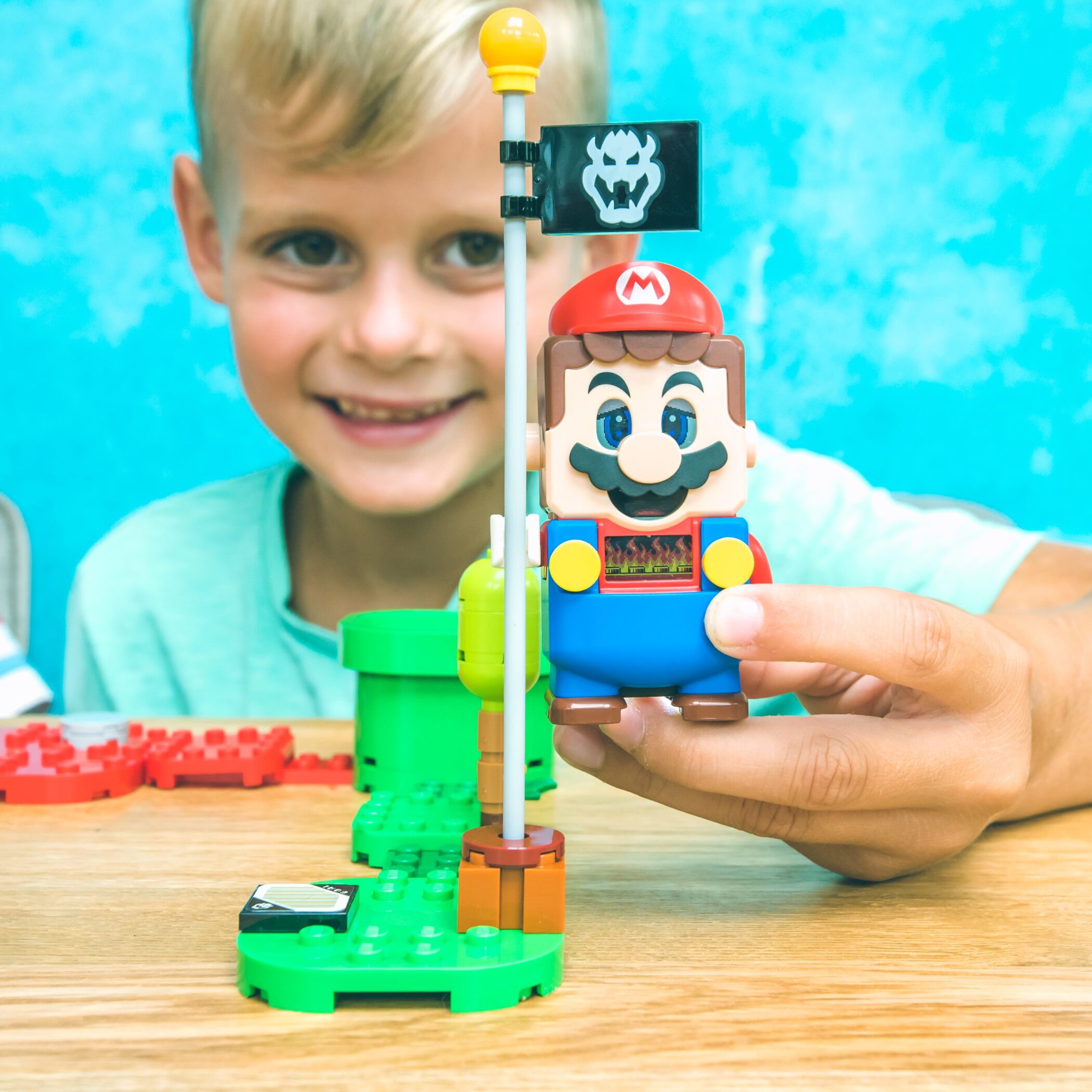 ** WIN ** LEGO Mario Bowsers Castle RRP £89.99 Five Little Doves