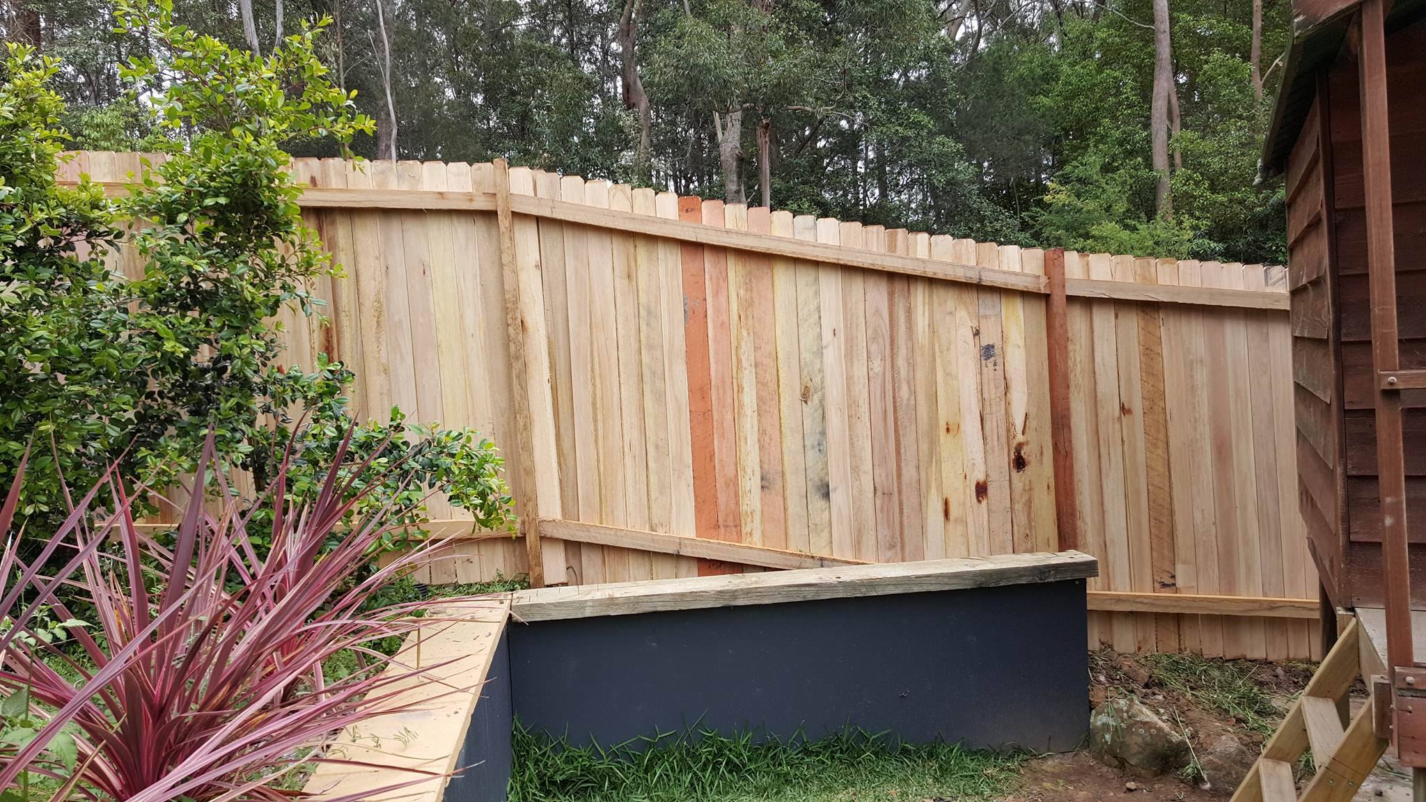 Fix it » Hardwood Fencing