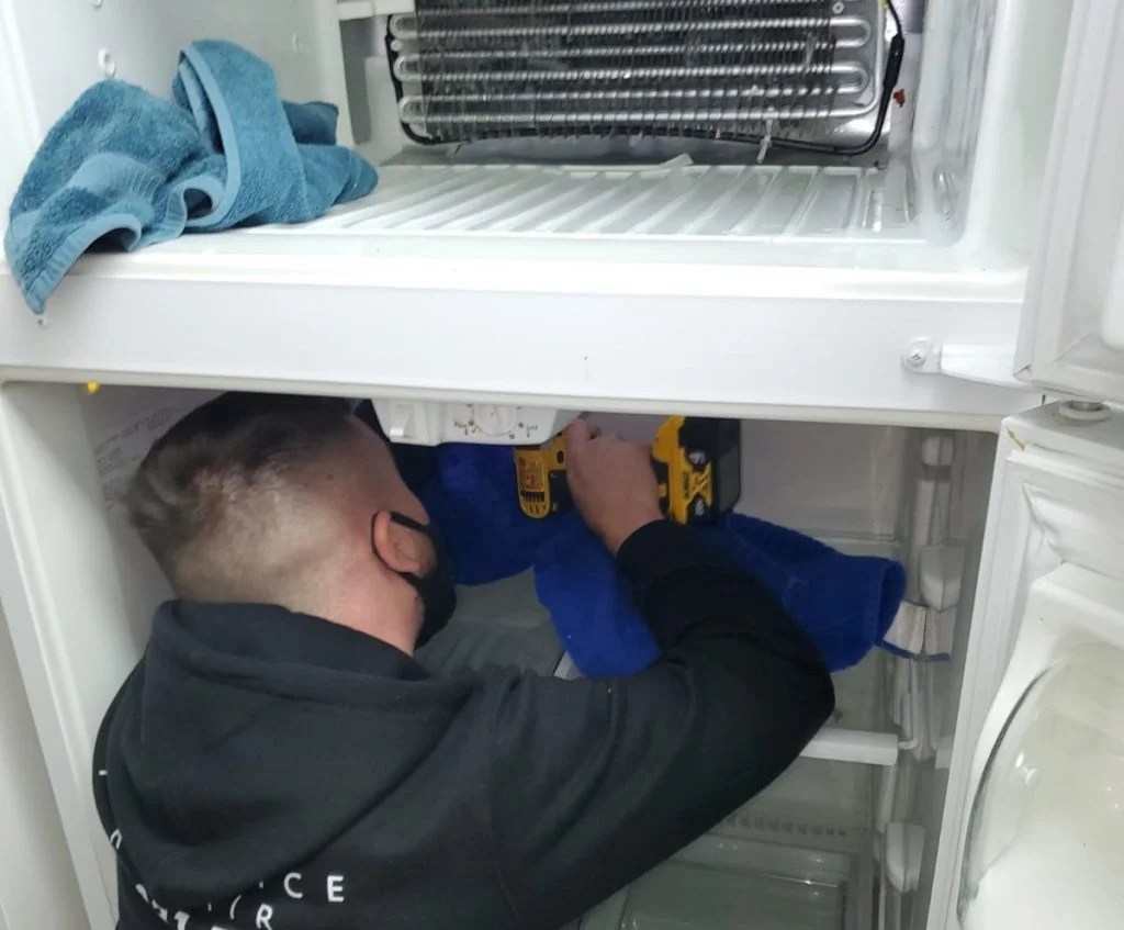 Refrigerator Repair Toronto ON Fridge Service Freezer Ice.