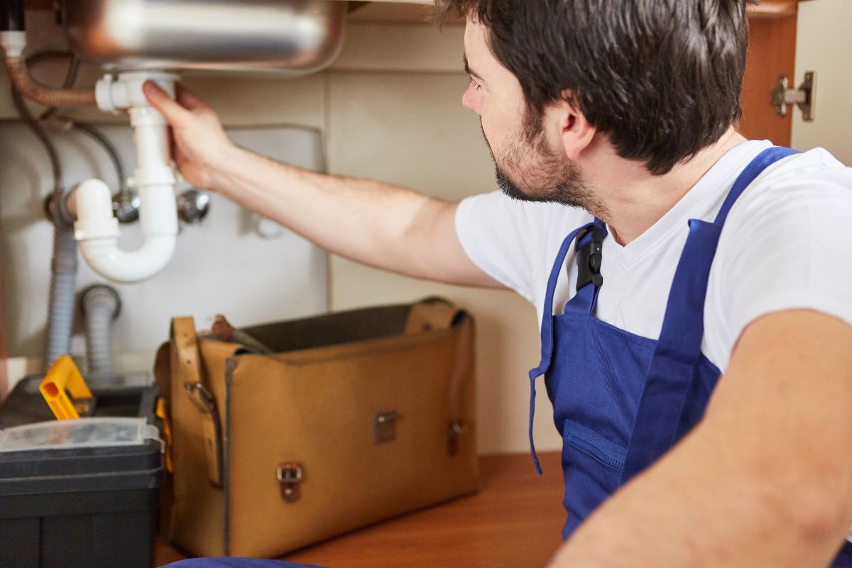 10 Ways To Fix Dishwasher Leaking Into Basement » Fix It Wired