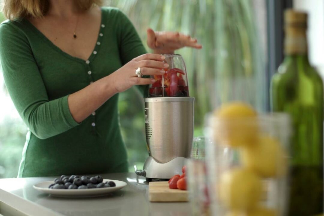 8 Ways To Get Nutribullet Lid Off When Stuck (Quick & Easy) » Fix It Wired