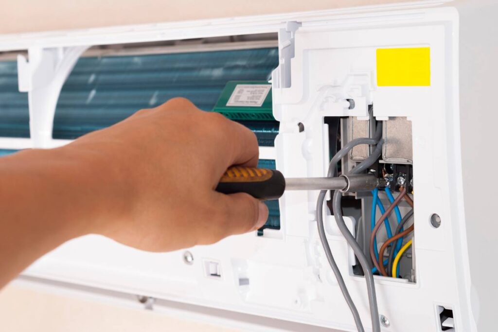 18 Reasons Your Air Conditioner Won't Turn On (+Fix) » Fix It Wired