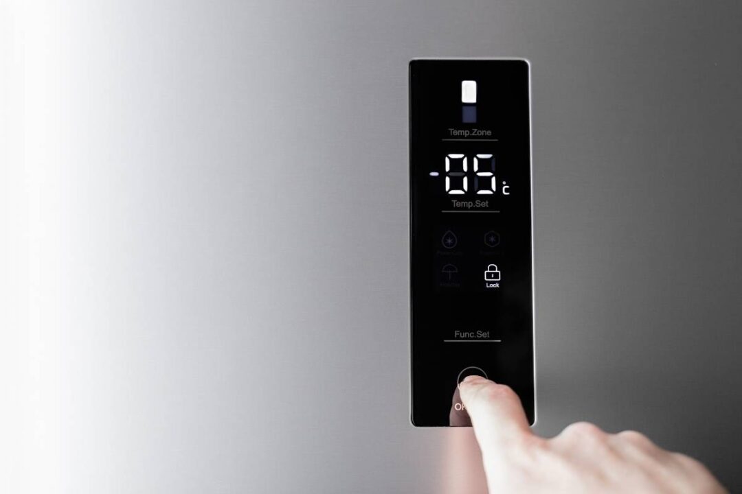 Reset Your Whirlpool Refrigerator In 6 Easy Steps (Within Minutes