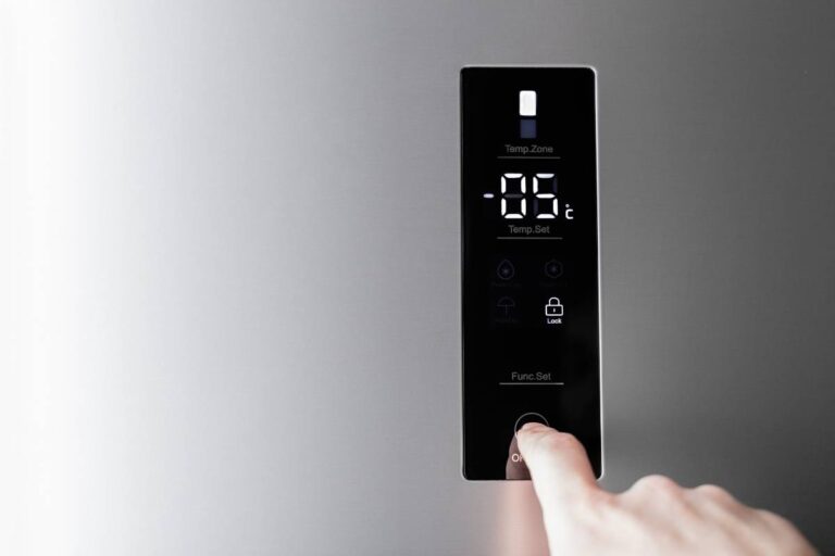 Reset Your Whirlpool Refrigerator In 6 Easy Steps (Within Minutes