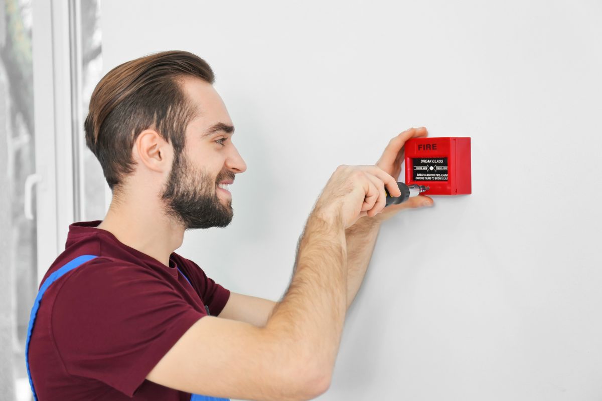 9 Reasons Your Fire Alarm Randomly Goes Off » Fix It Wired