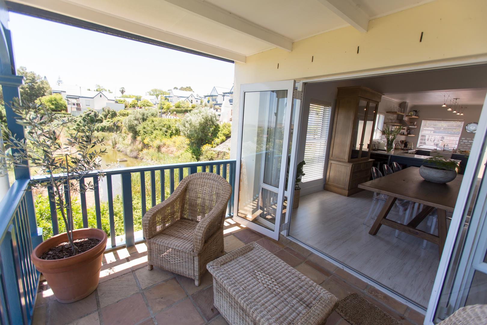 House for Sale in Pepperwood Country Estate, Somerset West 73050