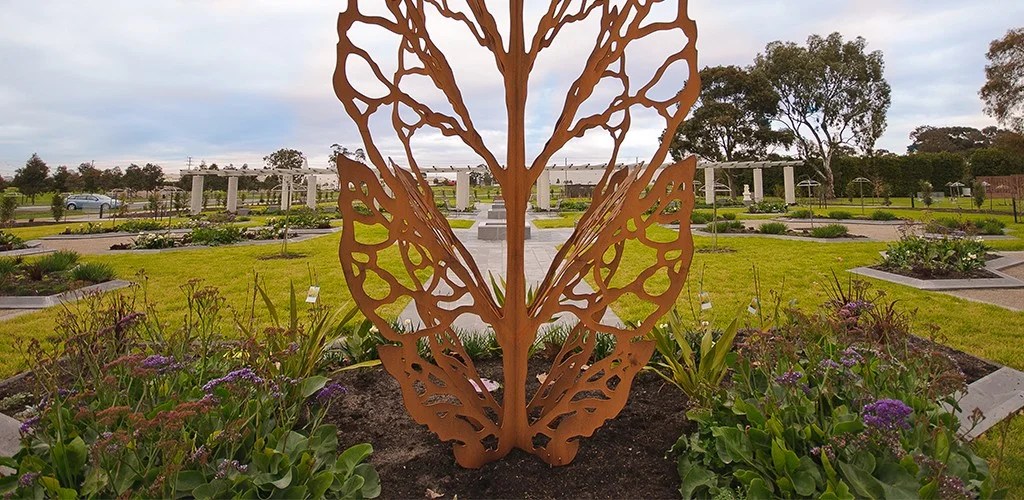 Garden of All Seasons, Altona Fjla