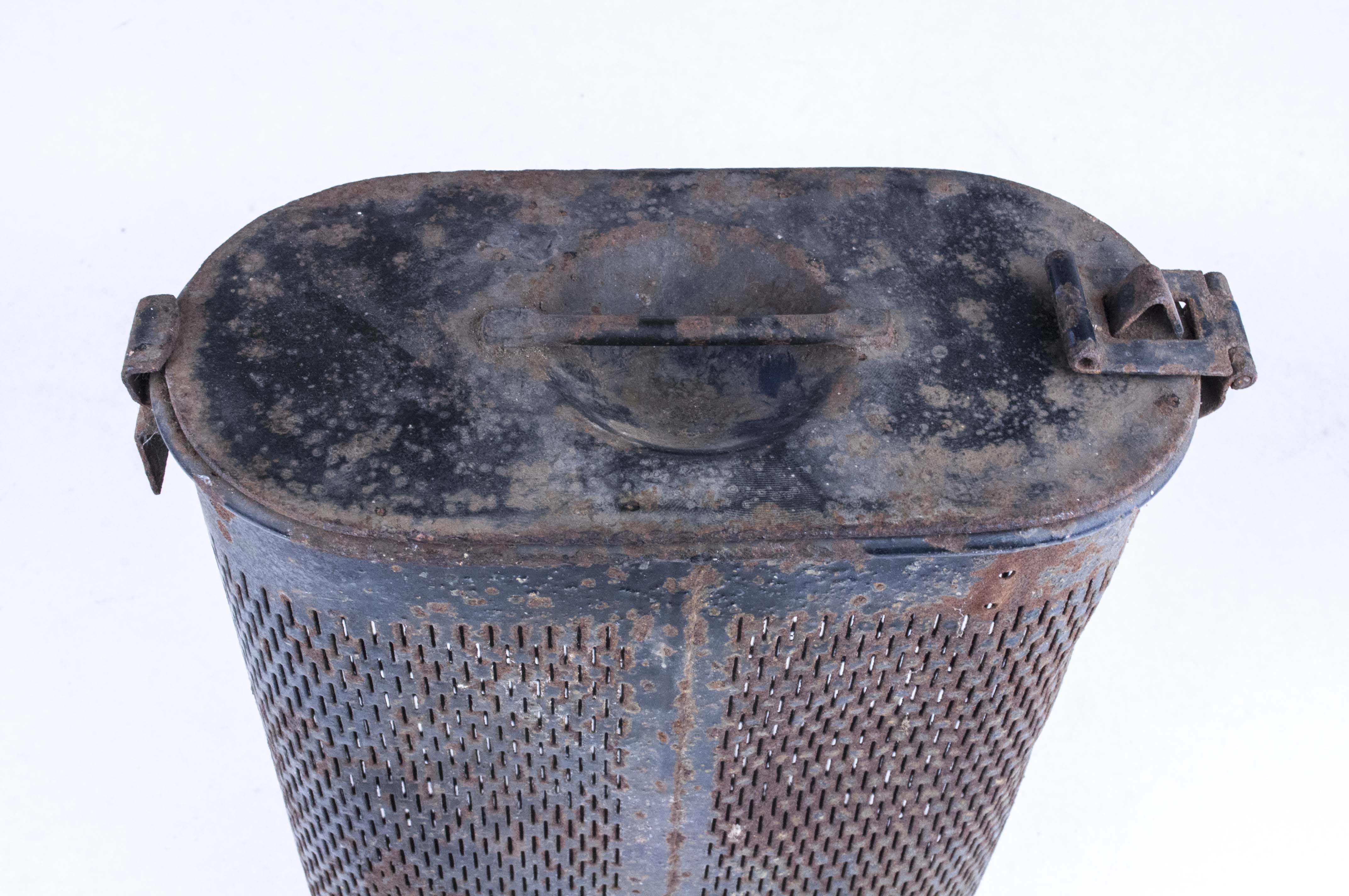 German field kitchen coffee sifter fjm44