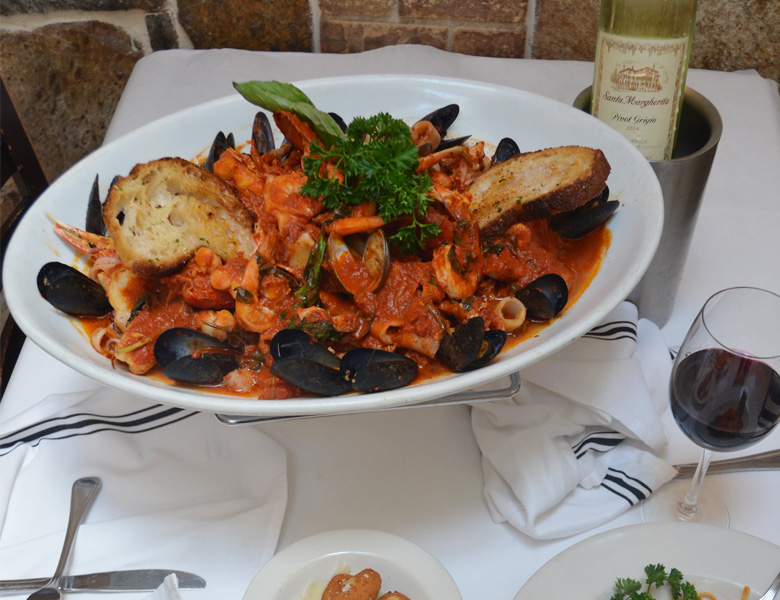 The Pine Italian Family Style Restaurant A Bronx Tradition