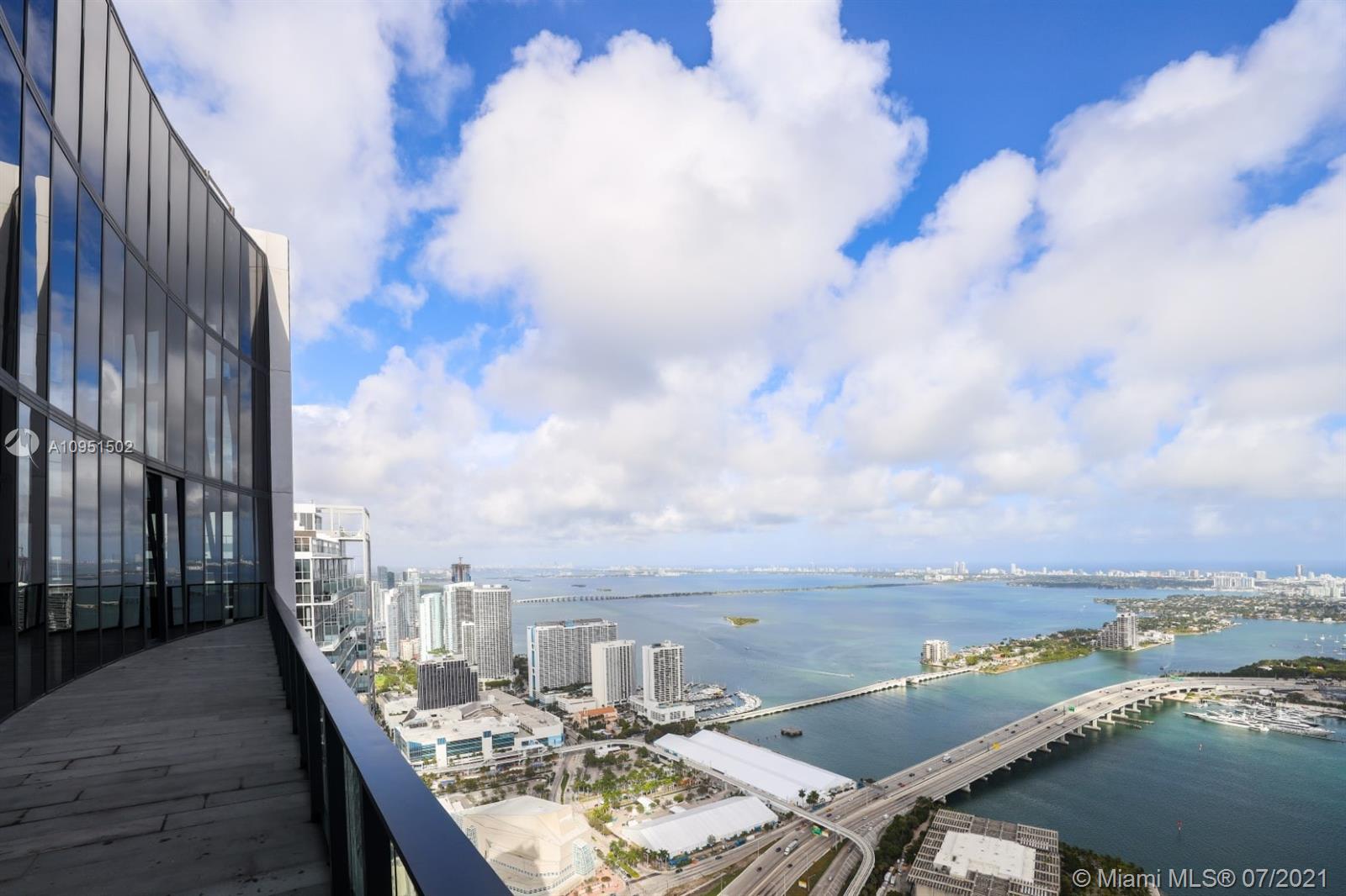 1000 Biscayne Blvd TH1201, Miami MLS A10951502 For Sale