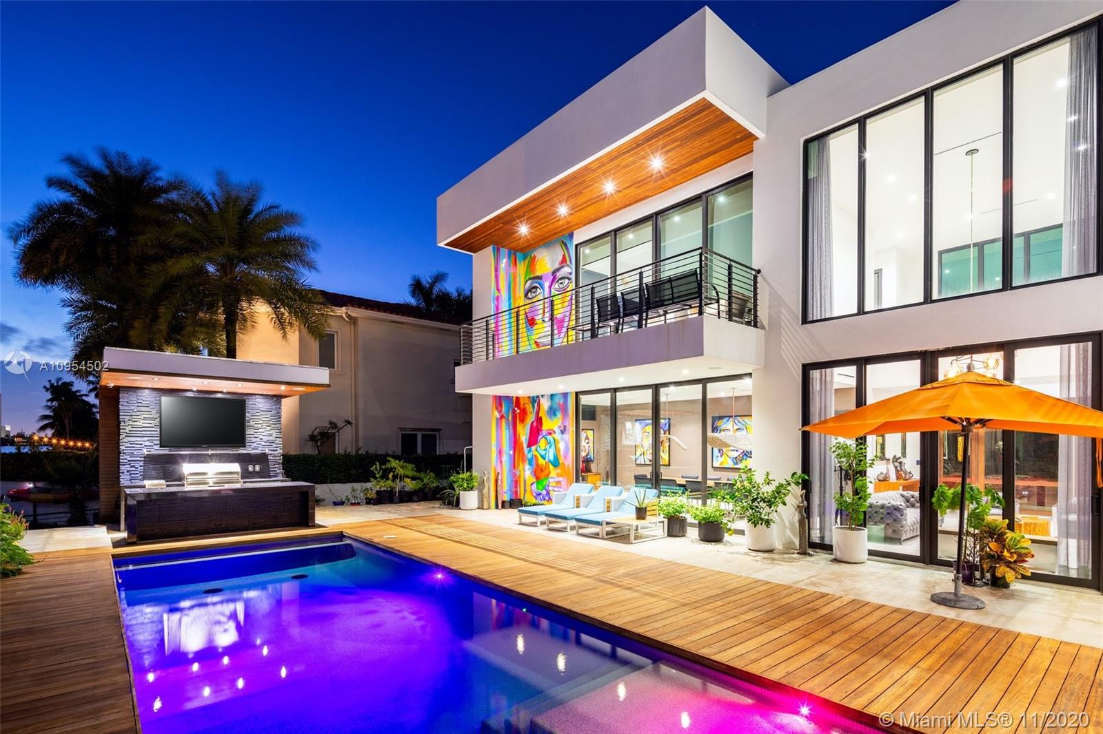 3462 NE 171st St, North Miami Beach MLS A10954502 Closed Sale