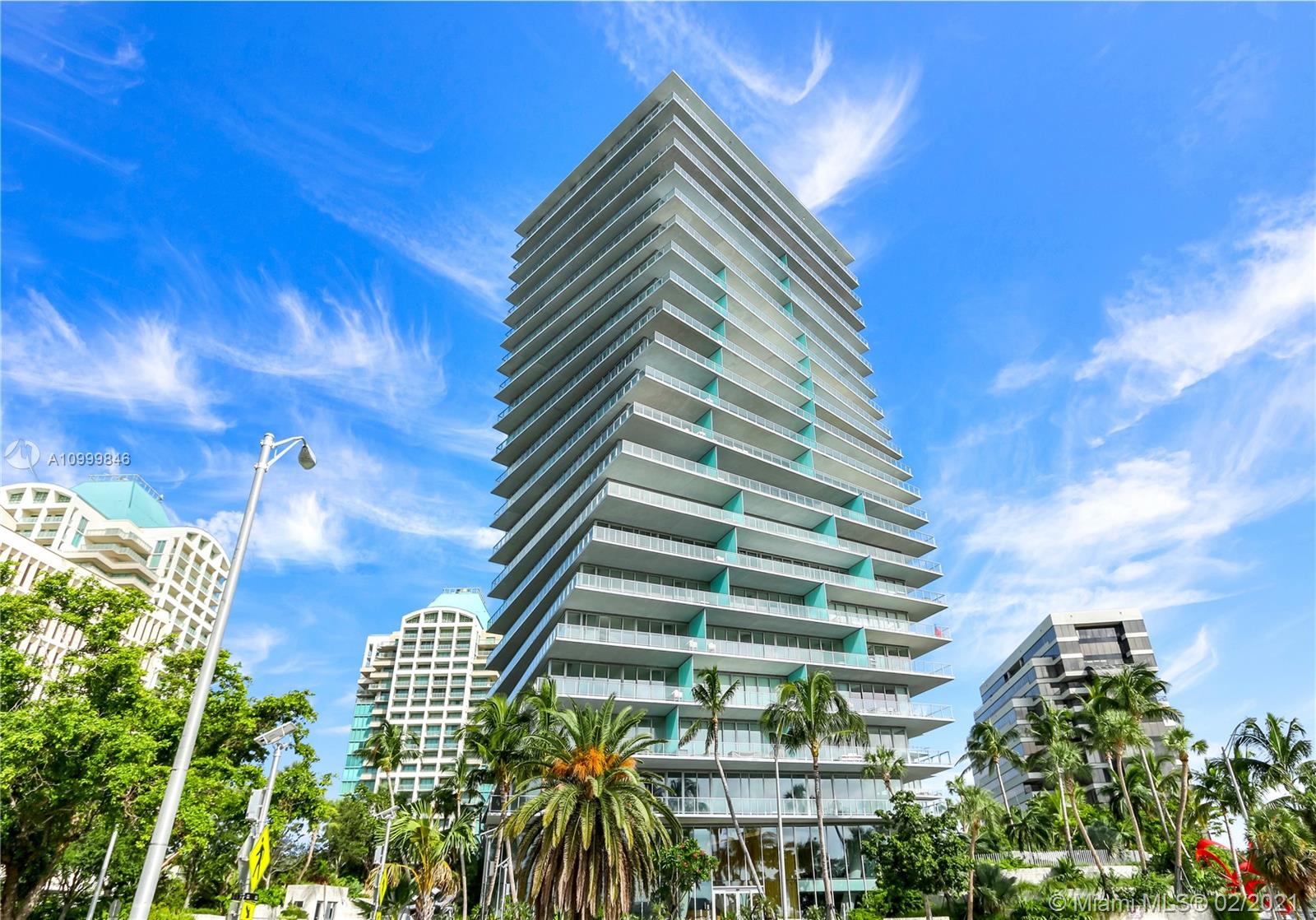 Apartments & Condos For Rent in Coconut Grove, FL
